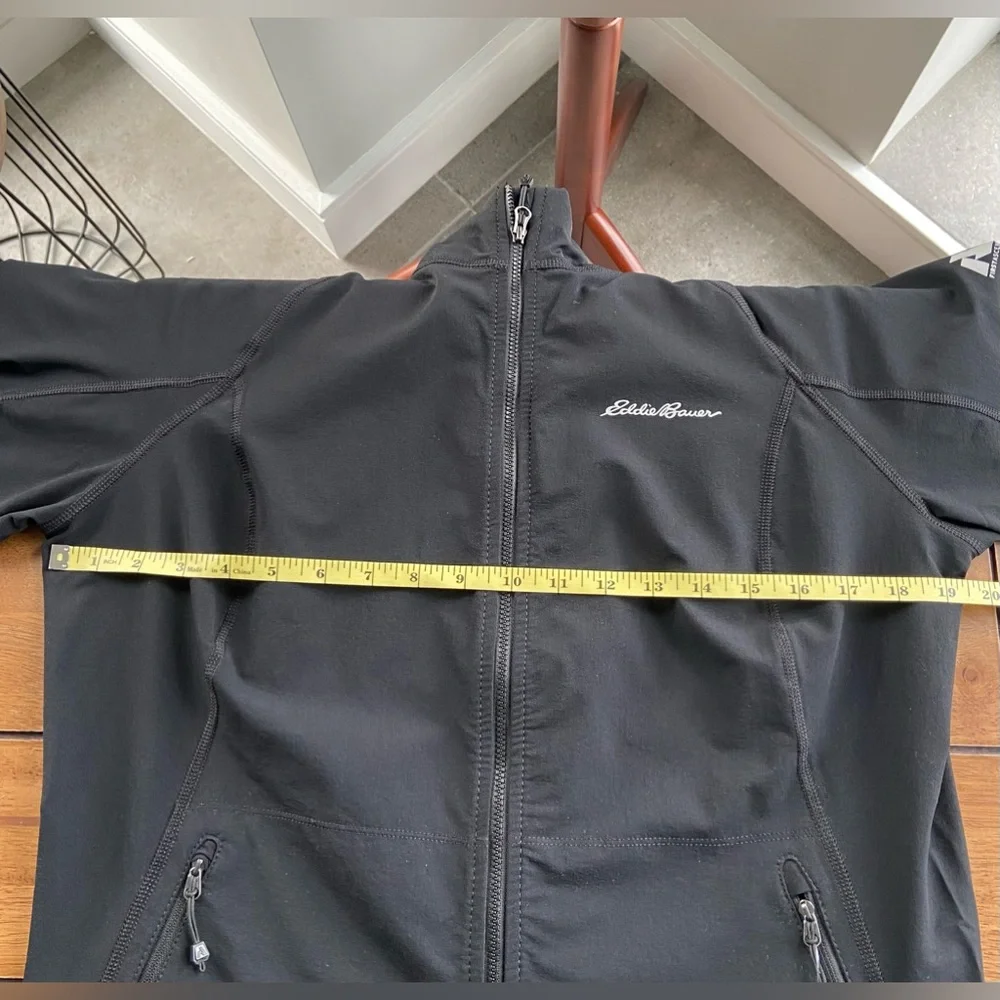 New Eddie Bauer Full Zip. - Picture 4 of 7
